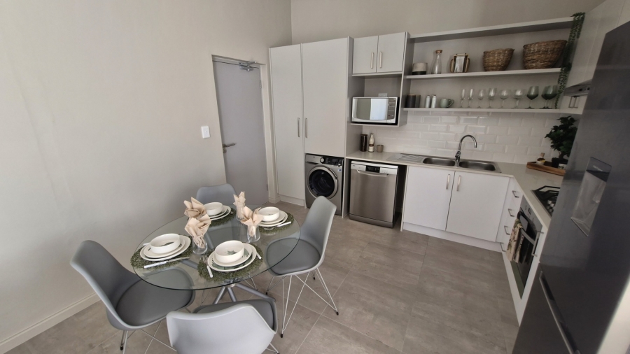 1 Bedroom Property for Sale in Table View Western Cape